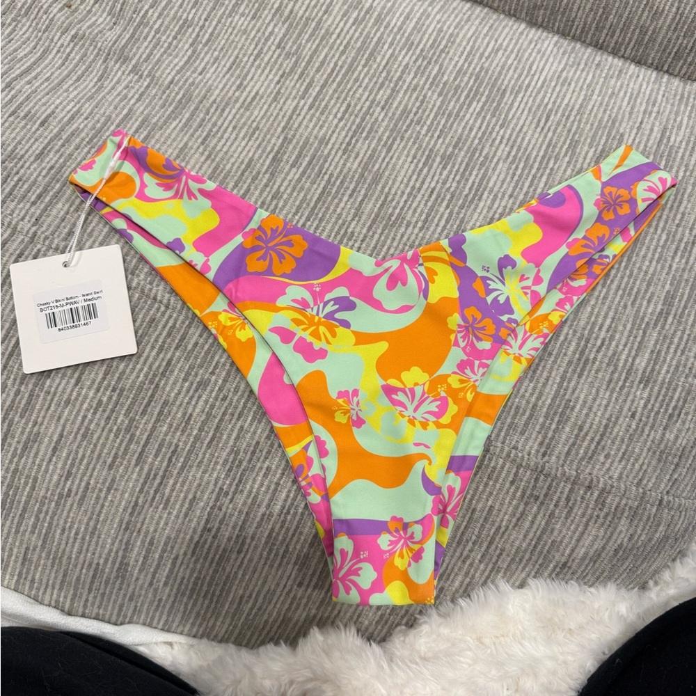 Kulan Kinis Floral Swimwear